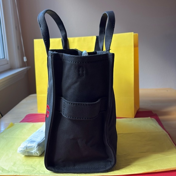 👠 MARC JACOBS X WIZARD OF OZ THE FRIENDS OF DORTHY CANVAS MEDIUM TOTE BAG  👠NWT👠 - Picture 5 of 16